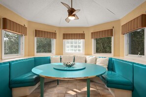 Dining - Chase-n-Grace: Private Pool, Spacious Yard, Short Walk to Beach (Southern Shores)