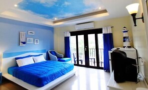 デラックス ルーム | 客室ごとに異なる装飾、客室ごとに異なるインテリア、デスク、ノートパソコン用作業スペース