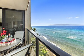 Property grounds - Oceanfront 1bd private lanai & endless ocean view (Lahaina)