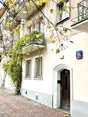 Fachada de la propiedad