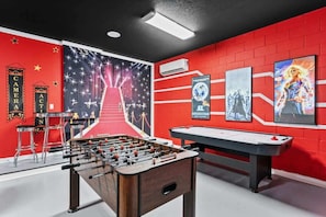 Spielezimmer
