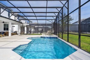 Opvarmet pool