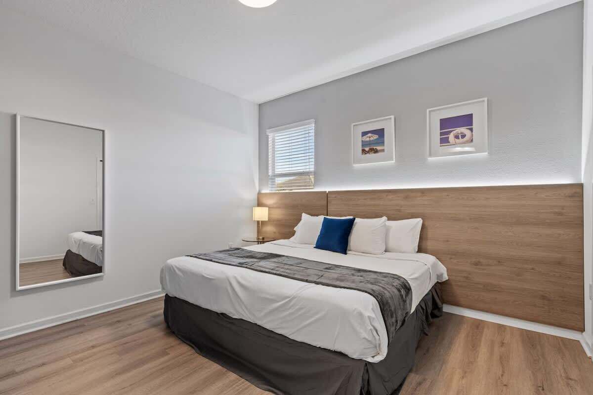 15 Schlafzimmer, Bügeleisen/Bügelbrett, Reisekinderbett, WLAN