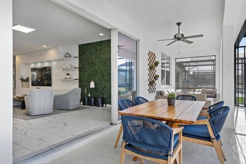 15BD Sonoma Resort DreamHouse Near Disney (SR2610)