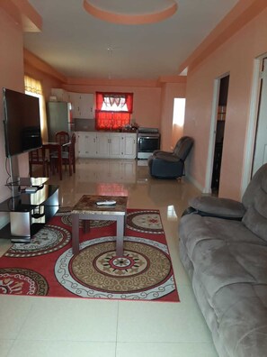 1 bedroom, individually decorated, individually furnished