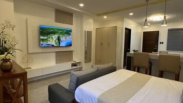 1 bedroom, WiFi, bed sheets