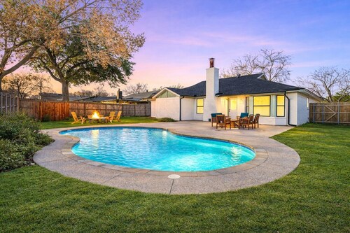 Golden DFW - Near Stadiums, Large Pool, Fire Pit