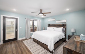 2 bedrooms, travel crib, free WiFi, bed sheets