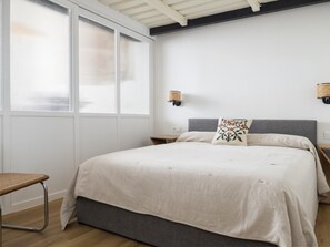 2 bedrooms, bed sheets - Misterhost Pasaje Mallol (Sevilla)