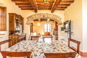 Interior - Fratta Mimose, Cortona, Italy (Cortona)
