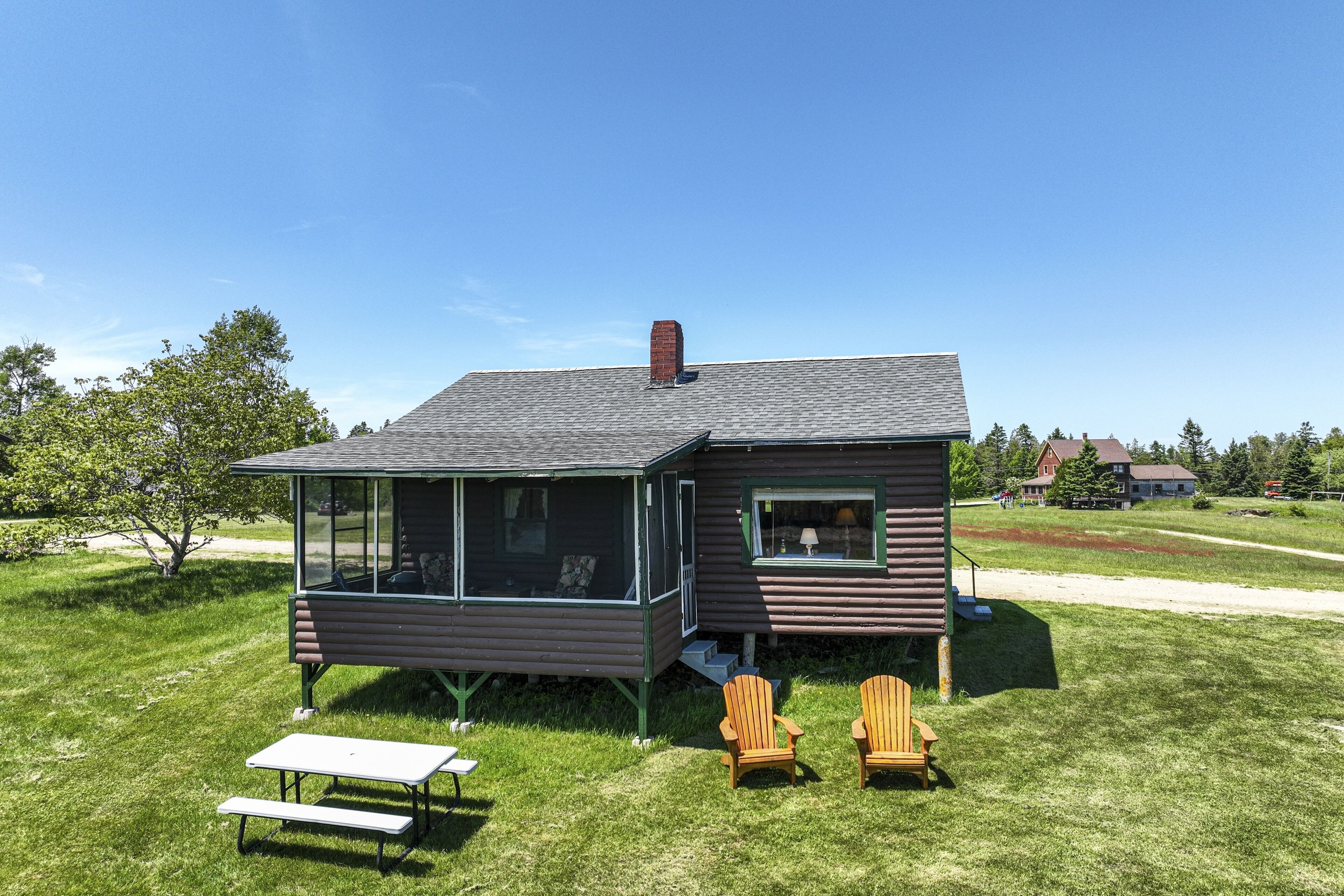 Authentic Maine Rustic Summer Cottage w Grill, Firepit, Internet - Dog Friendly