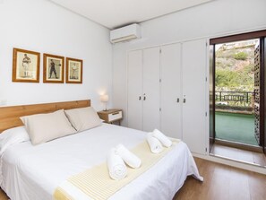 6 Schlafzimmer, Bügeleisen/Bügelbrett, WLAN, Bettwäsche