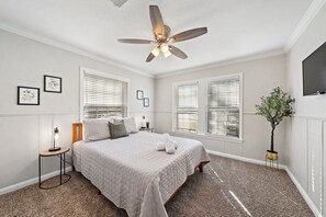 3 室のベッドルーム、アイロン / アイロン台、旅行用ベビーベッド、WiFi