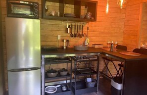 Kühlschrank, Ofen, Herdplatte, Geschirrspüler