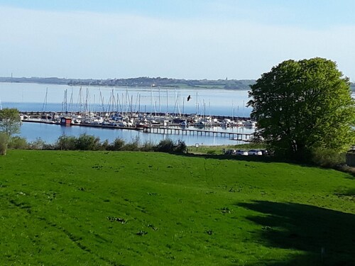 Ferienhaus 'Ostseeblick' mit privater Terrasse und Meerblick