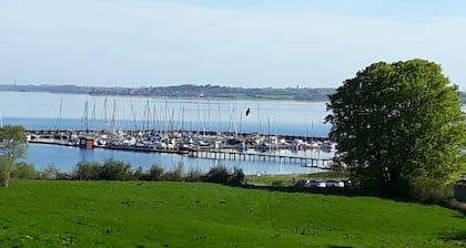 Ferienhaus 'Ostseeblick' mit privater Terrasse und Meerblick