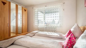 2 habitaciones, wifi gratis y ropa de cama