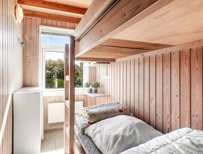 4 bedrooms, internet