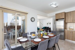 Villa | 4 bedrooms - Villa Diana Seaside in Pomos (Pomos)