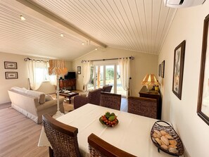 House | 1 bedroom - Villa Irene in Mexilhoeira Grande (Portimão)
