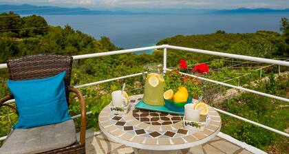 Villa Agni in Antipaxos