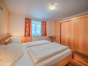 1 bedroom, internet