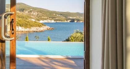 Zavia Bita in Syvota