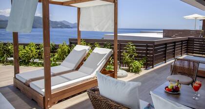 Zavia Tria in Syvota
