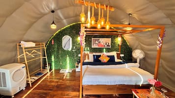 Escritorio y wifi gratis