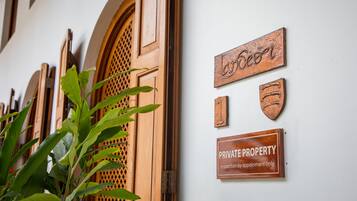 Bagian depan properti