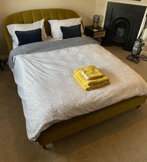 2 Schlafzimmer, Bügeleisen/Bügelbrett, WLAN, Bettwäsche