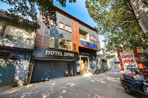 Exterior - FabExpress Divya Villa (New Delhi)