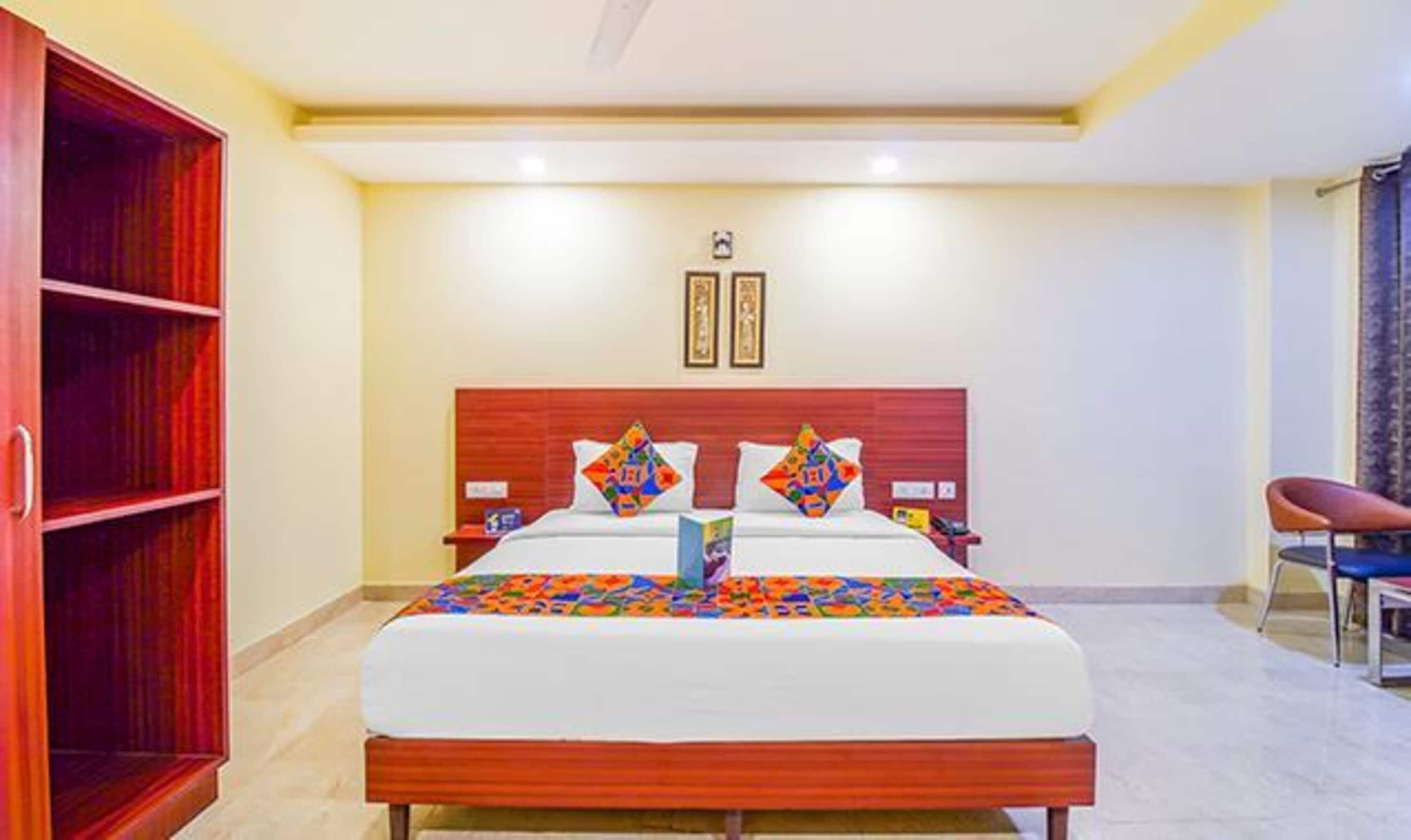 Premium Room | Egyptian cotton sheets, premium bedding, in-room safe, free WiFi