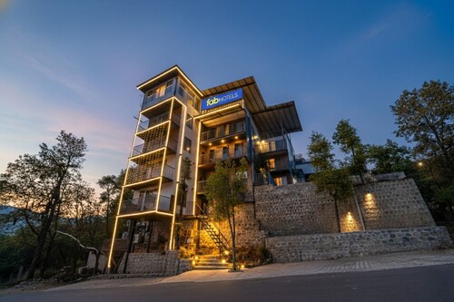 Fabhotel Neilkanth