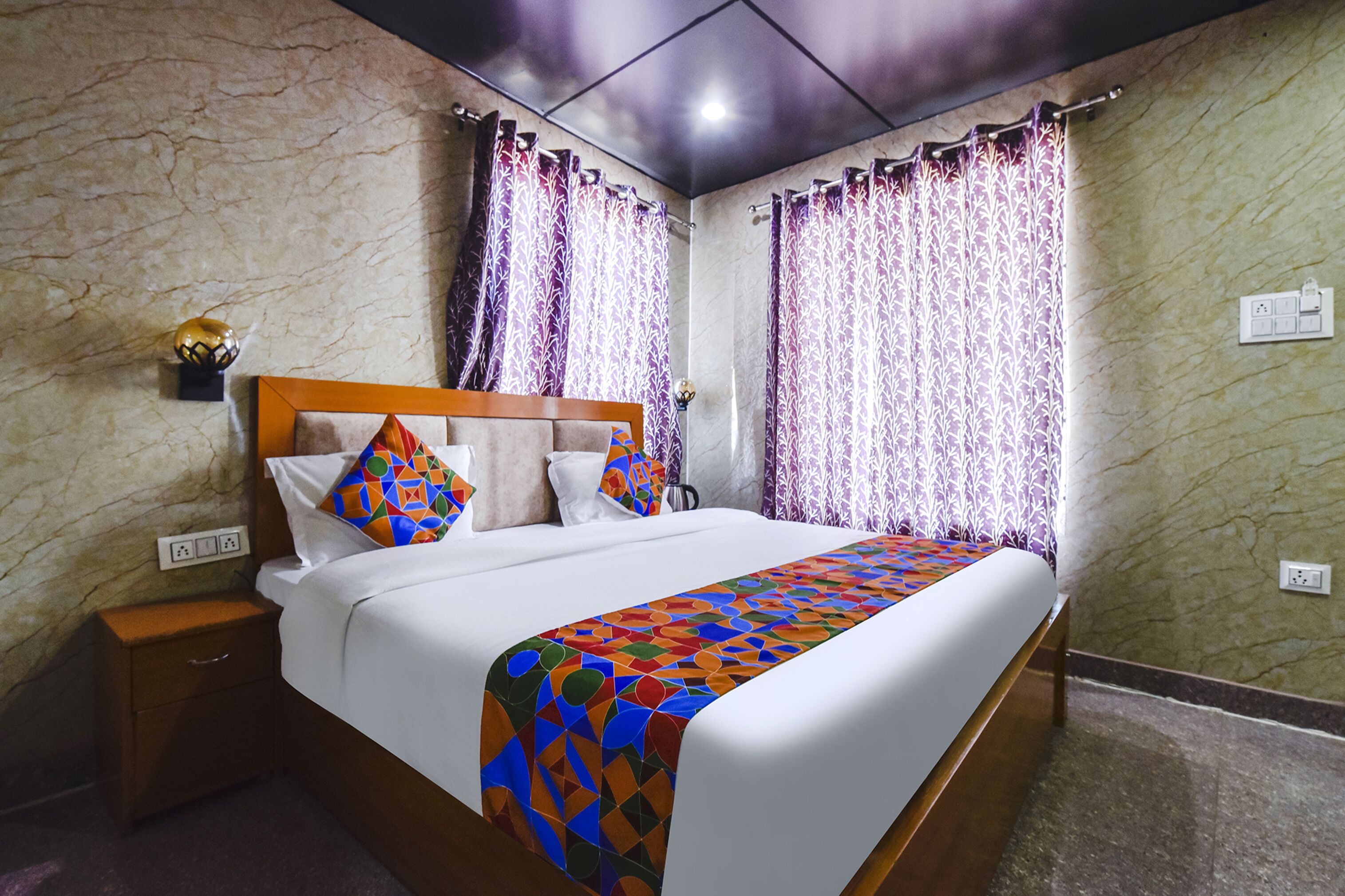 Egyptian cotton sheets, premium bedding, in-room safe, soundproofing