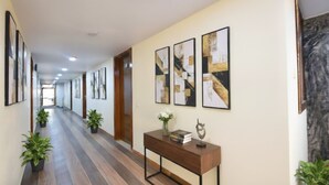 Lobby - Fabhotel Mona International (New Delhi)