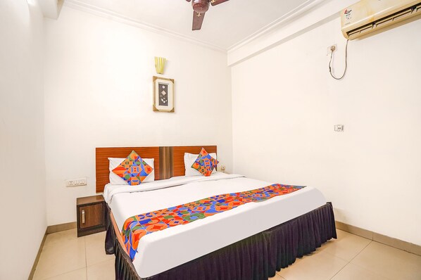 Deluxe Room | Egyptian cotton sheets, premium bedding, in-room safe, free WiFi