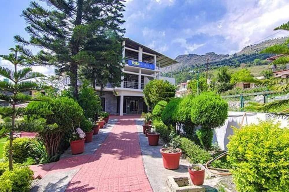 Fabhotel Paradise Ville Resort