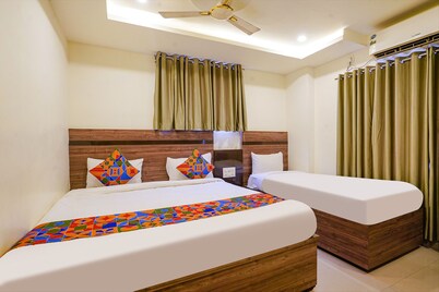 Fabhotel Raj Vihar Residency