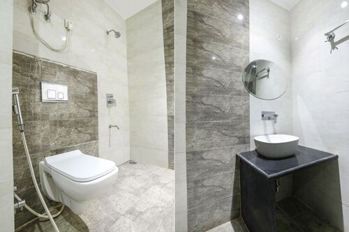 Fabhotel Uday Villa