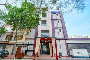 Exterior - Fabhotel Uday Villa (Kanpur)