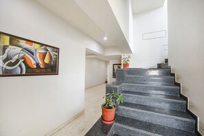 Staircase - Fabhotel Gazelle Inn I (Gurugram)