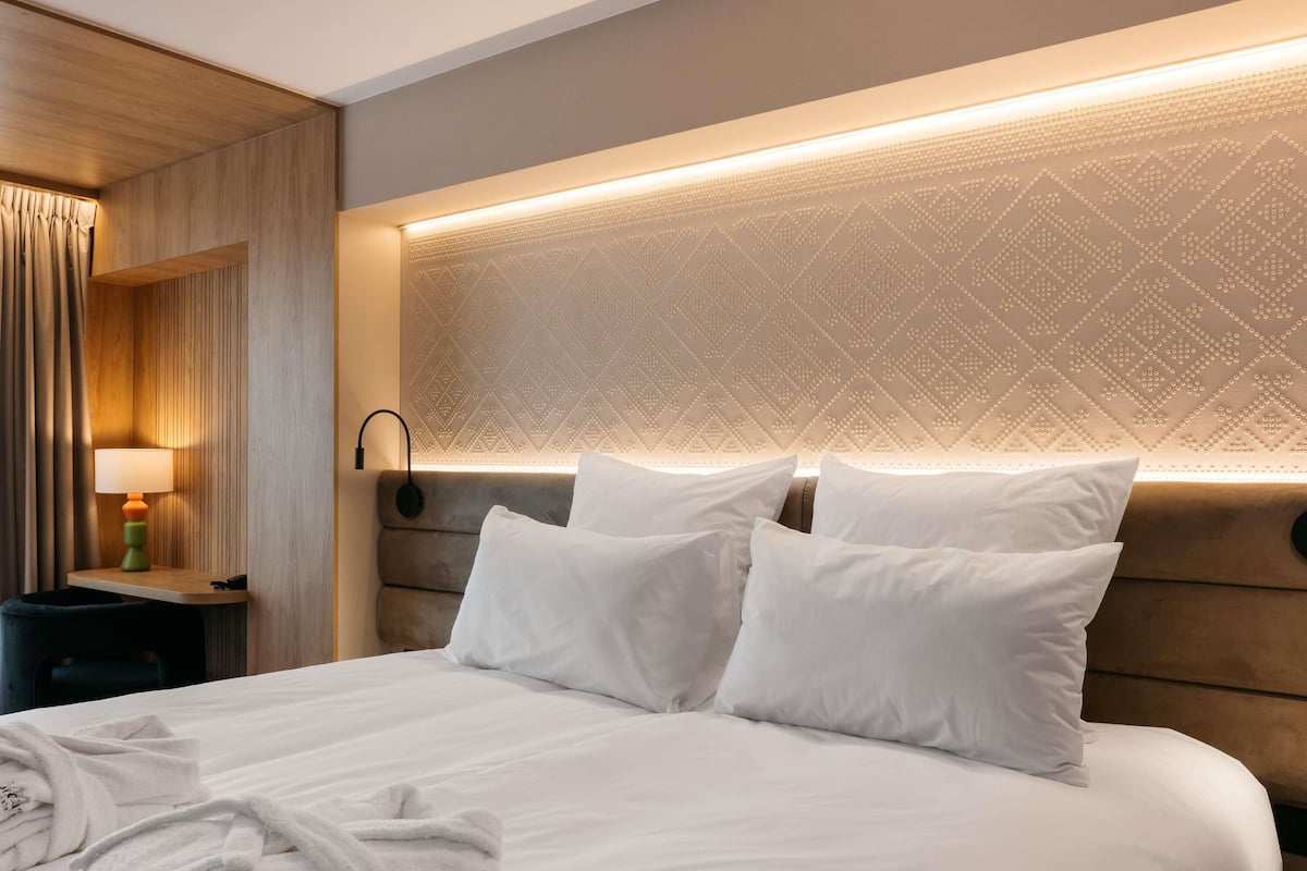 Coffres-forts dans les chambres, Wi-Fi gratuit, draps fournis