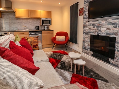 Living area. 2 Stoneleigh Cottage