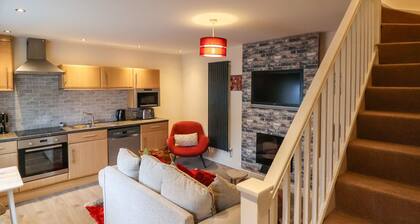 2 Stoneleigh Cottage