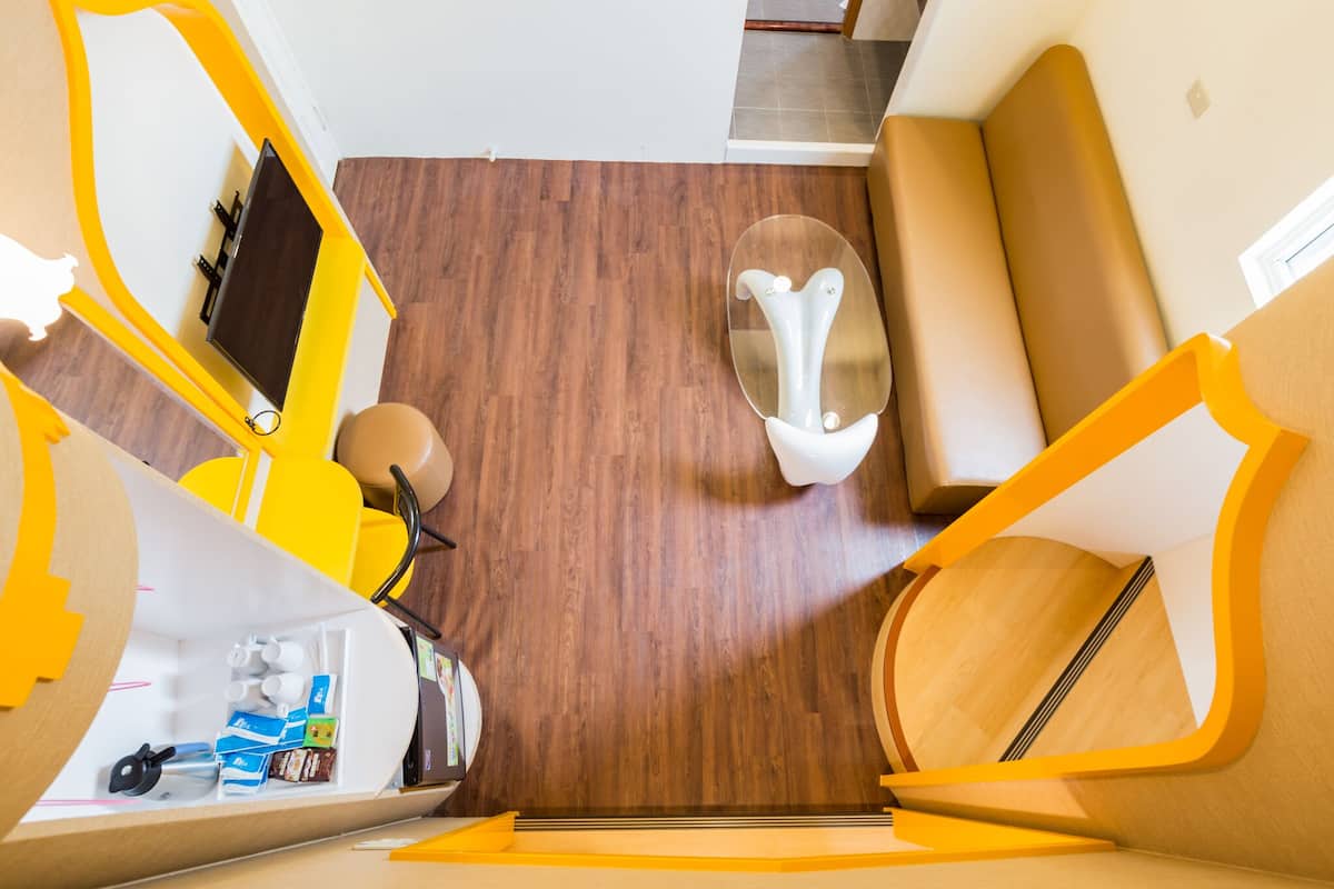 Senior Dört Kişilik Oda | 1 yatak odası, ses yalıtımı, ücretsiz kablosuz İnternet