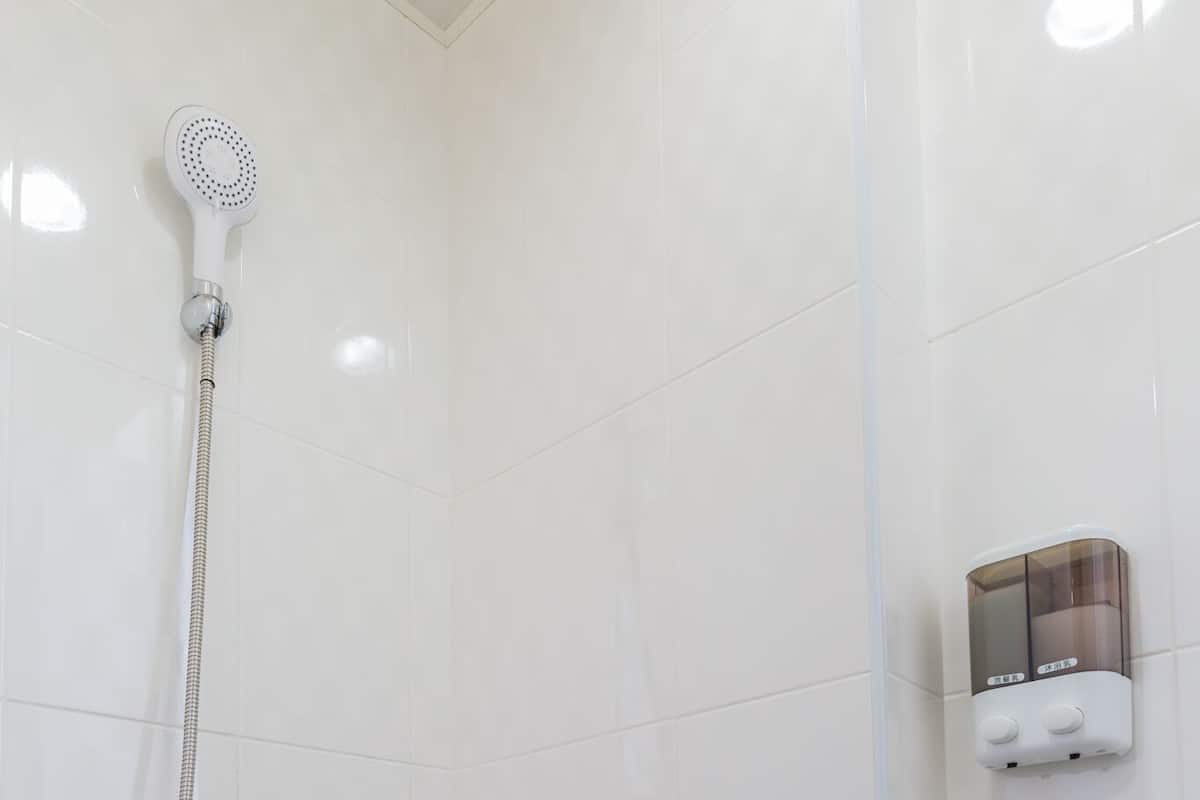 Comfort Tek Büyük Yataklı Oda, 1 En Büyük (King) Boy Yatak | Banyo | Ücretsiz banyo/kozmetik ürünleri, saç kurutma makinesi, terlik