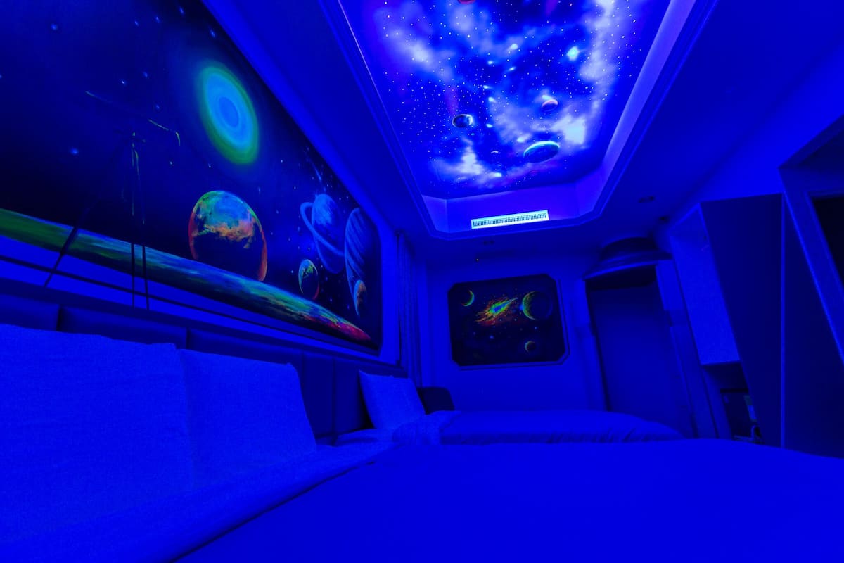 Superior Dört Kişilik Oda | 1 yatak odası, ses yalıtımı, ücretsiz kablosuz İnternet