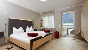 Comfort tweepersoonskamer, 1 tweepersoonsbed | 1 slaapkamer, hypoallergeen beddengoed, een bureau, een laptopwerkplek