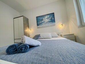 4 bedrooms - Holiday Home Biograd na Moru With Private Pool Minutes From Adriatic Sea (Benkovac)